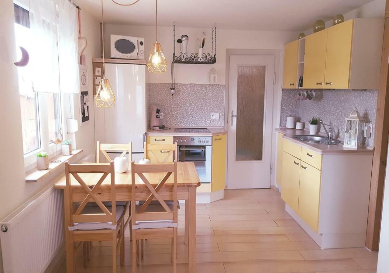 Ferienhaus Polly Rabenau Экстерьер фото
